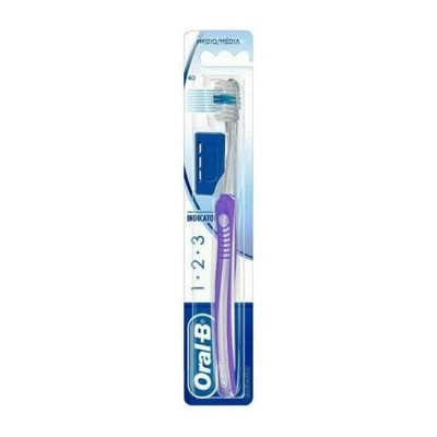 Oral-B  Indicator 1-2-3 Οδοντόβουρτσα Λιλά Medium  40 με θήκη  1Τμχ  Oral-B  Indicator 1-2-3 Οδοντόβουρτσα Λιλά Medium  40 με θήκη  1Τμχ