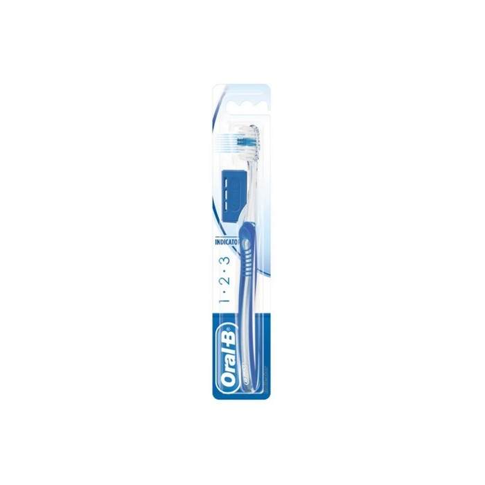 Oral-B  Indicator 1-2-3 Οδοντόβουρτσα  Medium  35 με θήκη  1Τμχ 